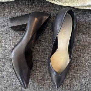 1 STATE black block heels Size 9M